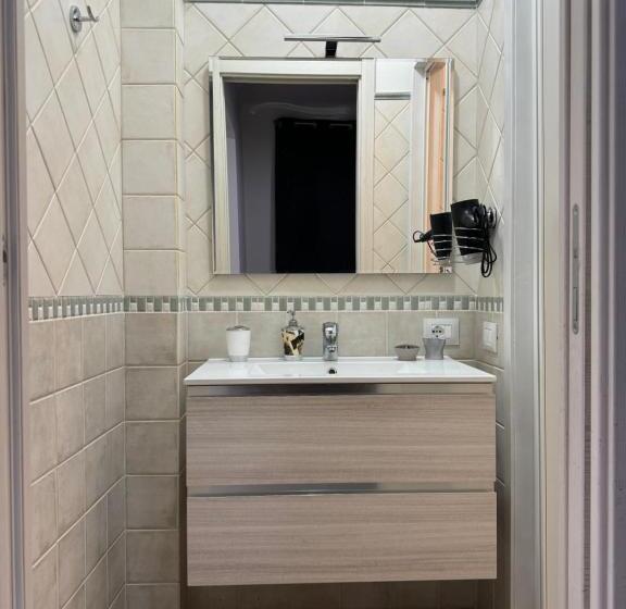 חדר סטנדרט לארבעה, B&b Da Lucia