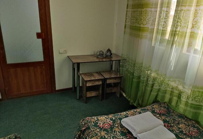 3-Bett-Standardzimmer, Green