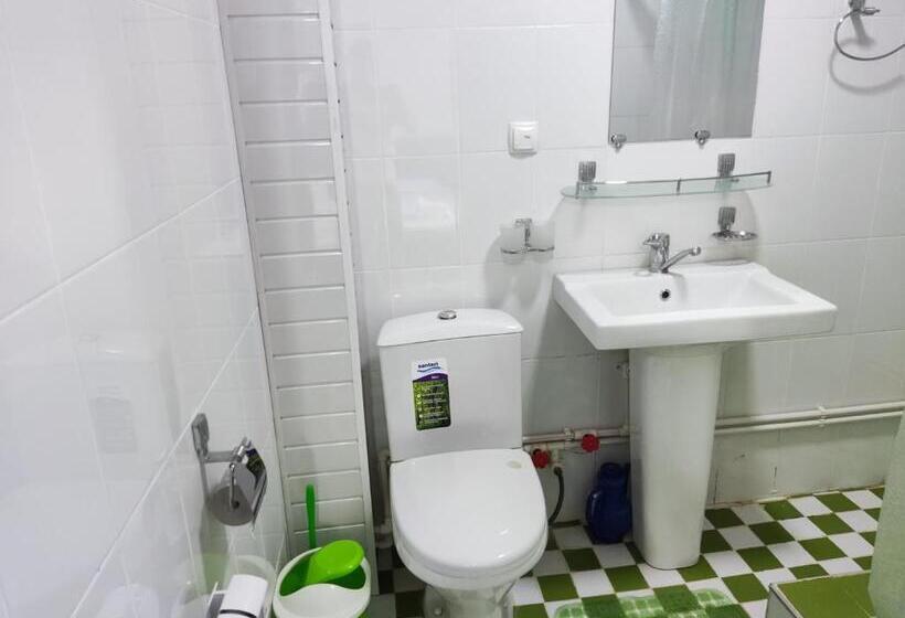 3-Bett-Standardzimmer, Green