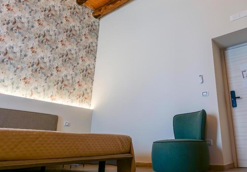 اتاق لوکس با چشم‌انداز شهر, Rooftop Parthenopeo Contemporary Rooms