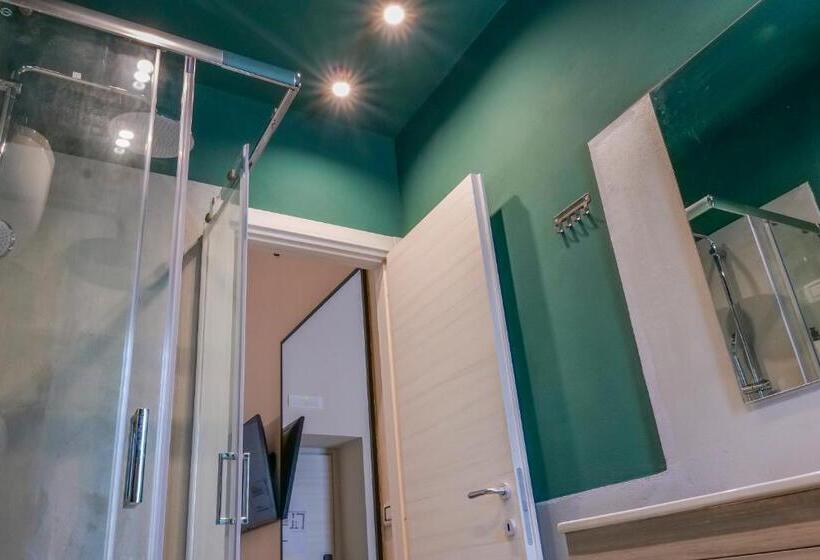 اتاق لوکس با چشم‌انداز شهر, Rooftop Parthenopeo Contemporary Rooms