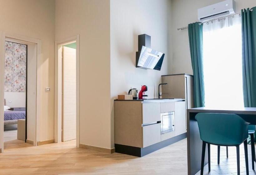 اتاق خانوادگی, Rooftop Parthenopeo Contemporary Rooms