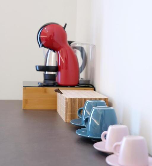 اتاق خانوادگی, Rooftop Parthenopeo Contemporary Rooms