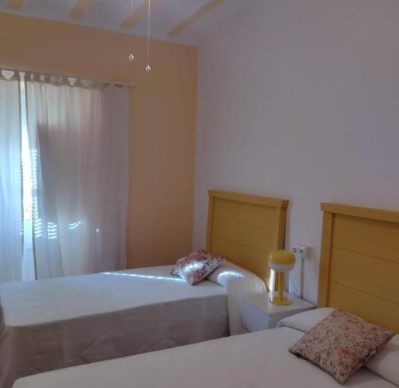 Номер Стандарт, El Albergue De Jalance