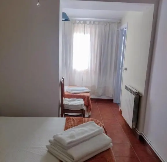 ファミリールーム, El Albergue De Jalance