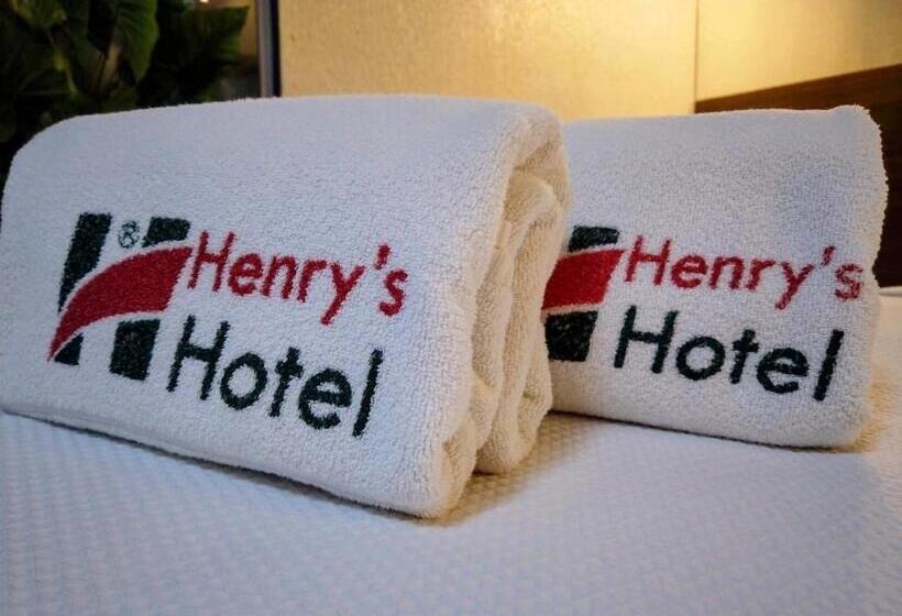 デラックスルーム, Henry S Motel