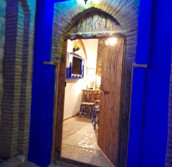 اتاق خانوادگی, Auberge Wahabi