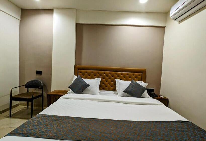 Номер Deluxe, Majestic By Nxtjen Hospitality