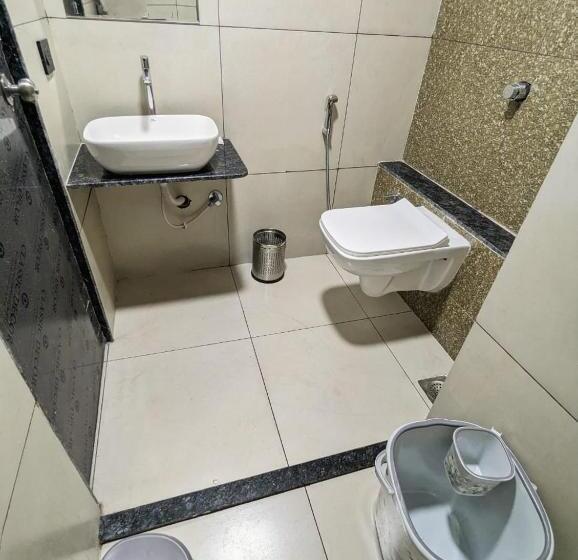 디럭스 룸, Majestic By Nxtjen Hospitality