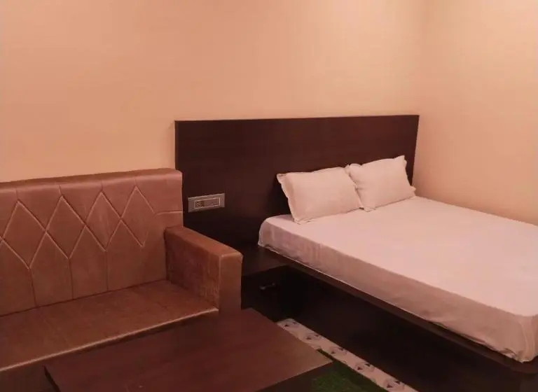 اتاق استاندارد, Ss