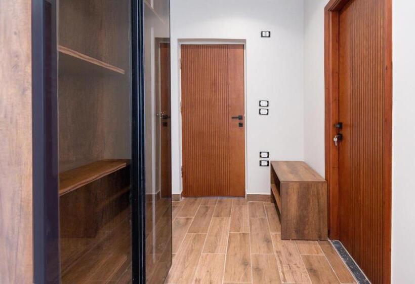 مجموعه ویستا شهر, Gaia Pyramids