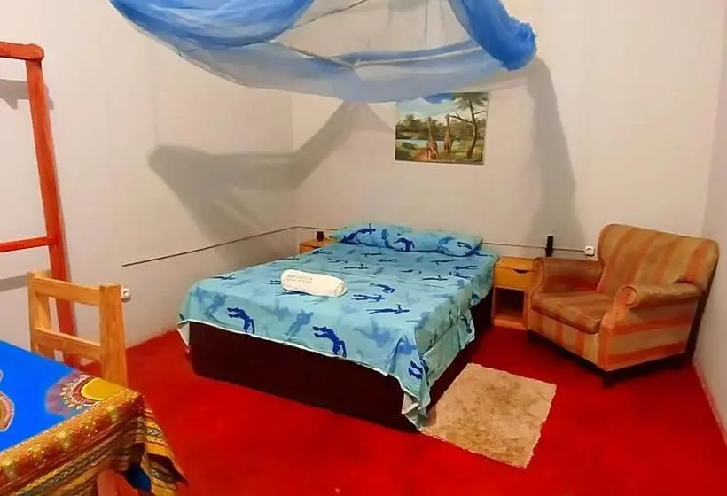 バス共有のスタンダードルーム, Morabeza Backpakers   Guesthouse