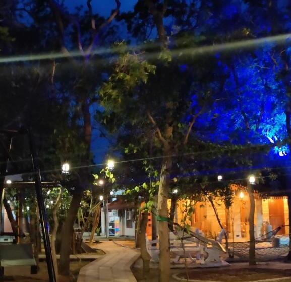 Семейный Номер Вид на Сад, Suwa Arana Family Resort