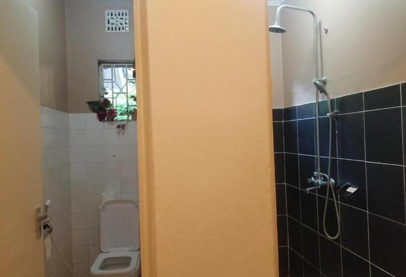 Номер Economy, Safari Hostel Tanzania