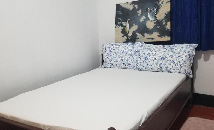 Номер Economy, Safari Hostel Tanzania