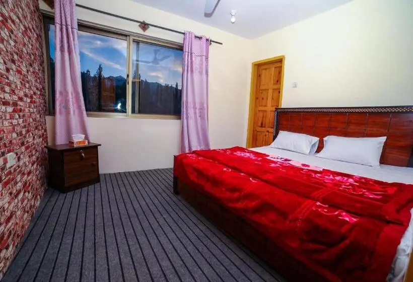 اتاق استاندارد, Yak Sarai Hotel & Restaurant