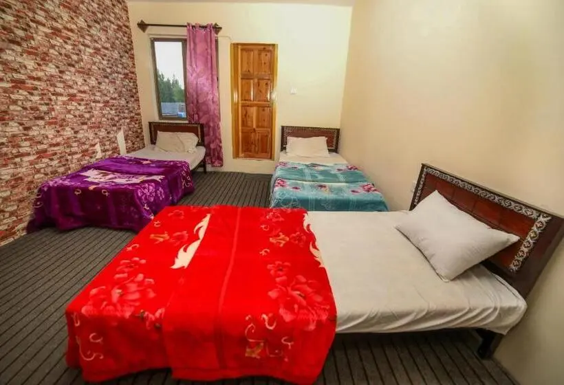 اتاق خانوادگی, Yak Sarai Hotel & Restaurant