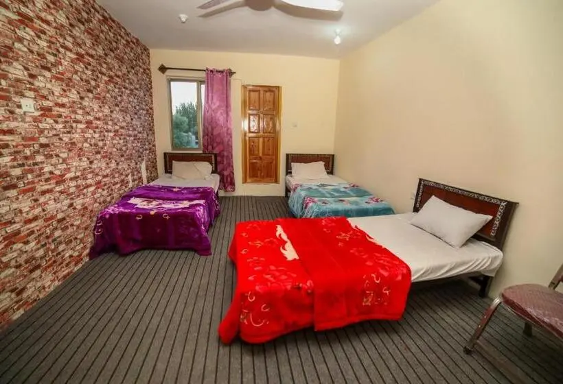 اتاق خانوادگی, Yak Sarai Hotel & Restaurant