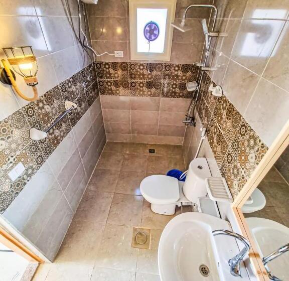 سوییت با چشمانداز دریا, Blue Point Kitesurfing Cr