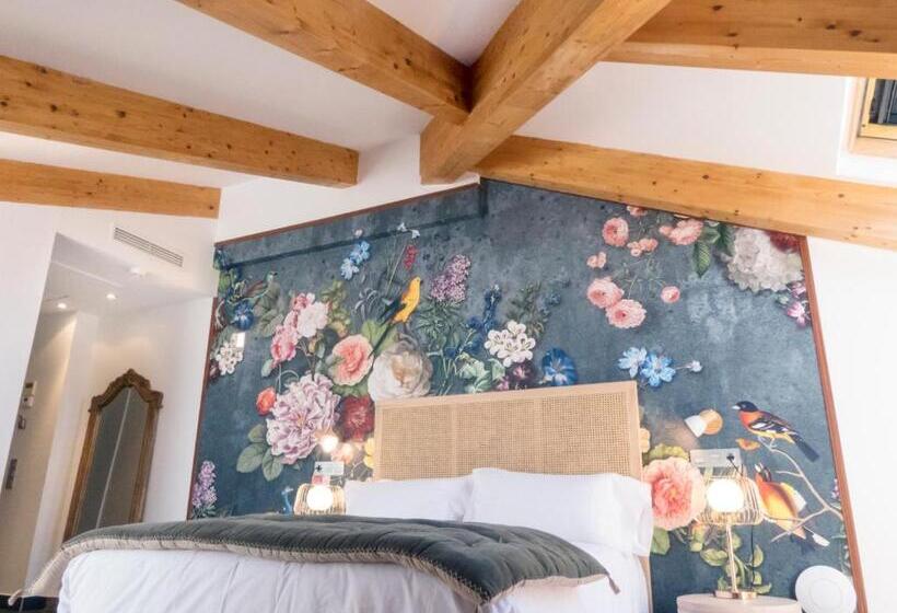 Номер Deluxe, Christine Boutique