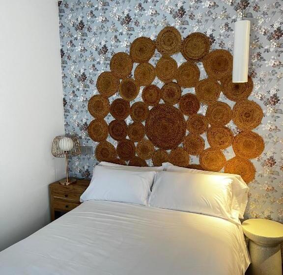 수피리어 싱글 룸, Christine Boutique