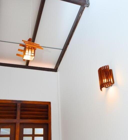 バルコニー付きスタンダードルーム, Sasanda Villa And Yala Safari Place