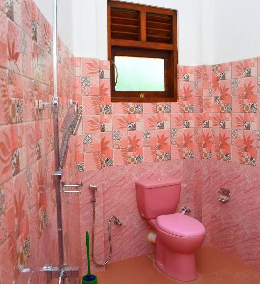 バルコニー付きスタンダードルーム, Sasanda Villa And Yala Safari Place