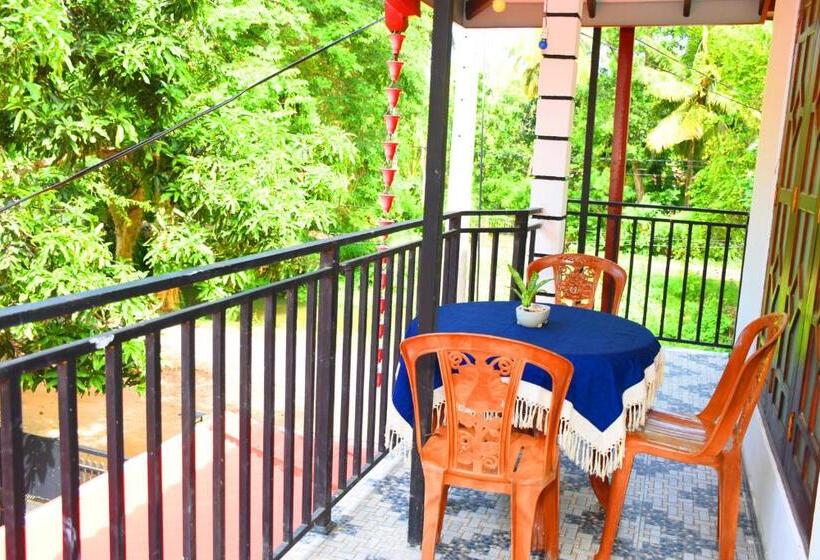 バルコニー付きスタンダードルーム, Sasanda Villa And Yala Safari Place