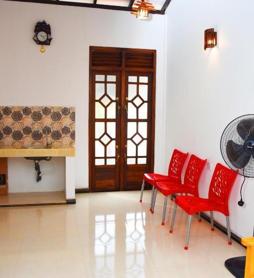 スタンダードルーム, Sasanda Villa And Yala Safari Place