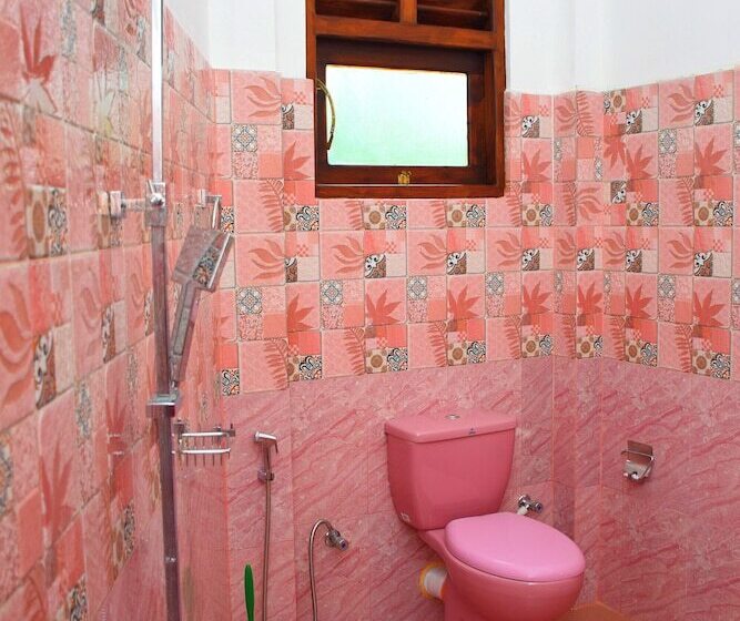 バルコニー付きスタンダードルーム, Sasanda Villa And Yala Safari Place