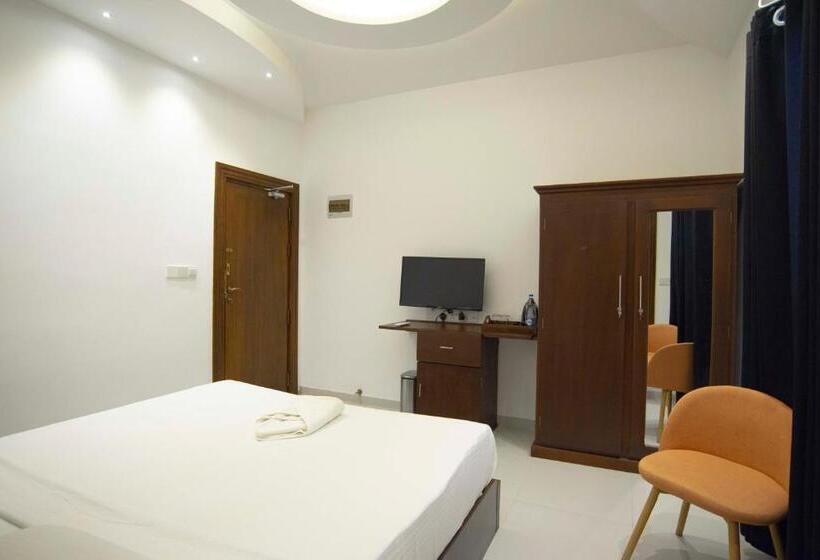 غرفة قياسية, Senondra