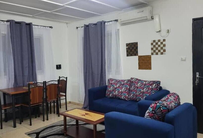 침실 1개 아파트, Lish Appart