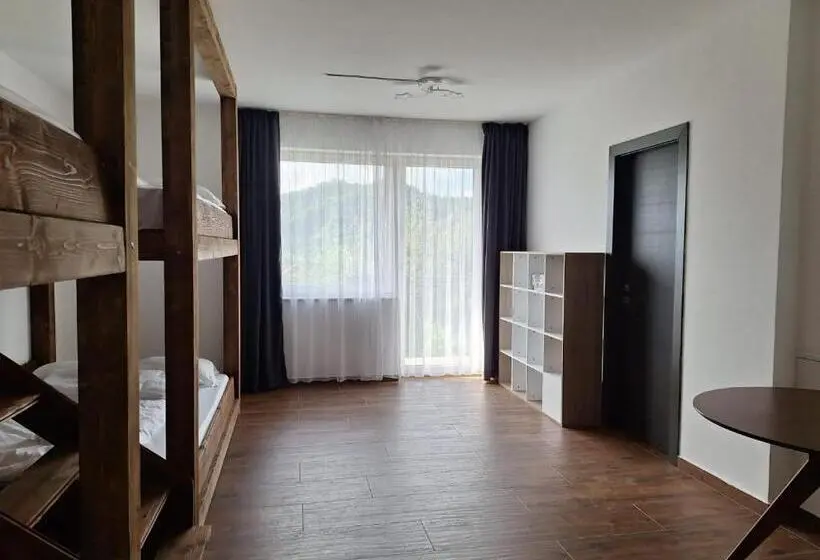 スタンダード4人部屋, Casa De Pe Vale 2