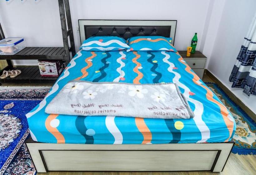 اتاق استاندارد, Pari Ghar