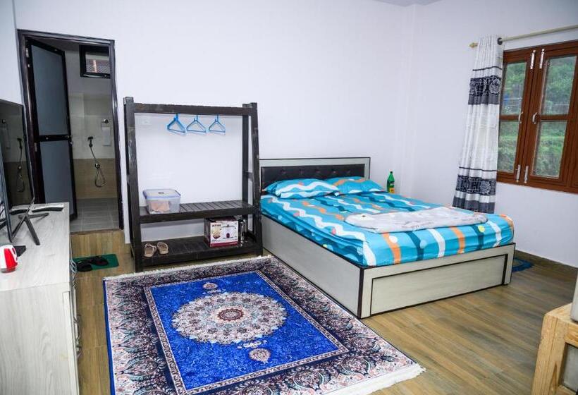 اتاق استاندارد, Pari Ghar