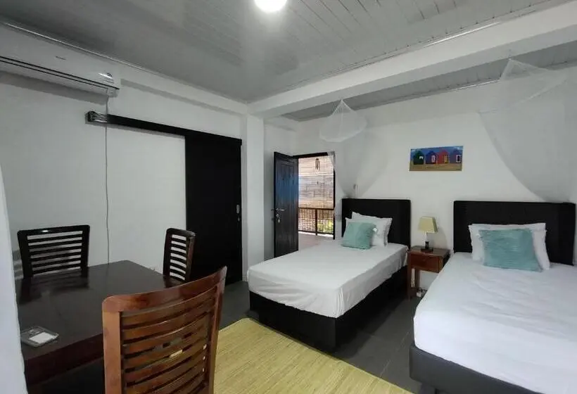スタンダードルーム, Rumah Montong