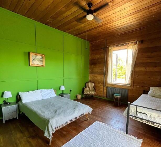 اتاق استاندارد سه نفره, Shromantic Garden