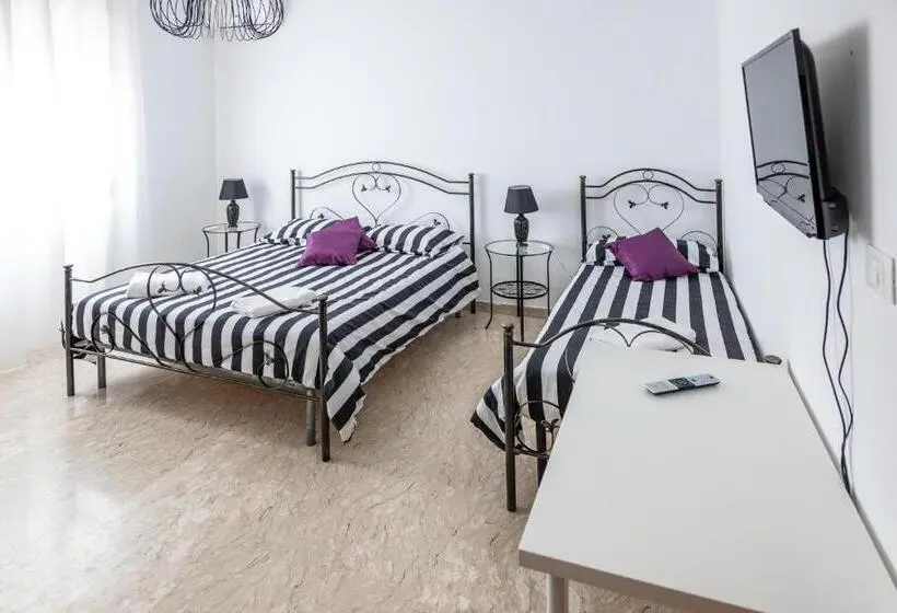 اتاق استاندارد چهار تخته, Villa D Angelo