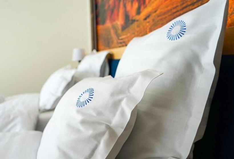 חדר סטנדרט עם מרפסת, Pensiunea La Vâltoare