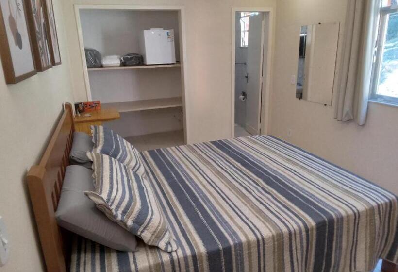 Номер Стандарт, Hospedaria Igarapé