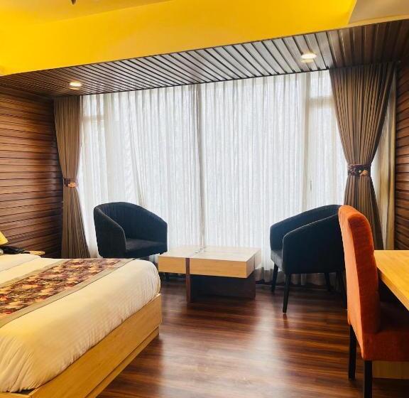 חדר סטנדרט נוף להרים, Broadway Boutique Mall Road Darjeeling   A Luxury Collection   Best Seller