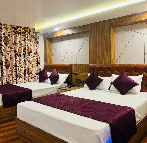 חדר משפחתי דלוקס, Broadway Boutique Mall Road Darjeeling   A Luxury Collection   Best Seller