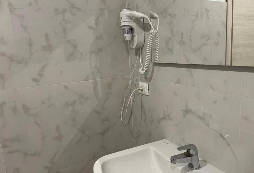 Standard room with outdoor bath, Affittacamere Self Check In Francesca Vecchia