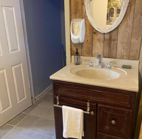 غرفة قياسية, Royal Bnb