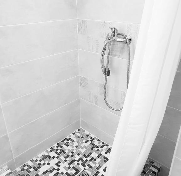 اتاق استاندارد, Zatokas Sun Club