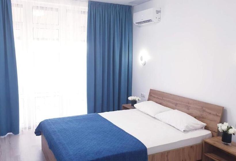 اتاق استاندارد چهار تخته, Zatokas Sun Club