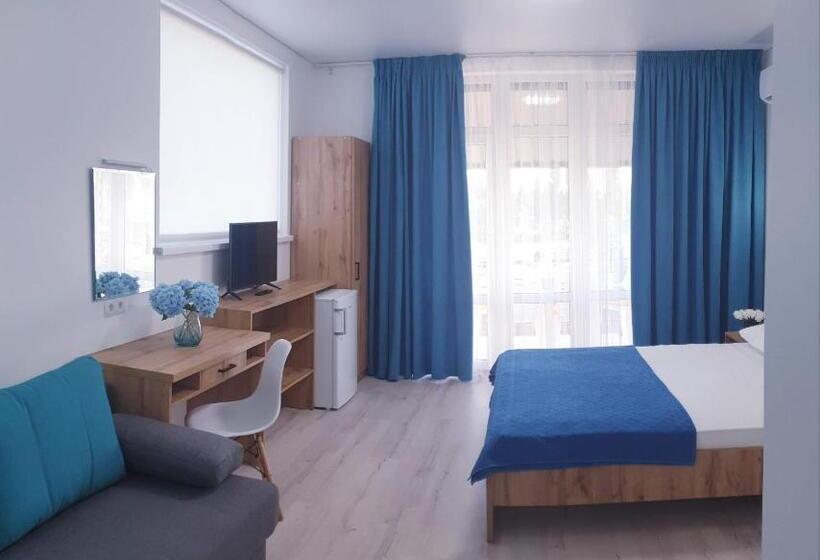 اتاق استاندارد چهار تخته, Zatokas Sun Club