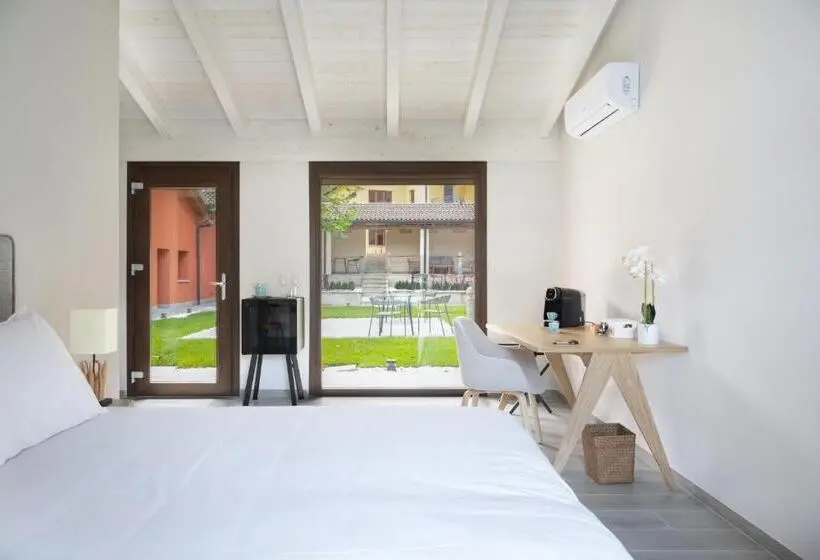 اتاق سوپریور با تخت بزرگ, Villa Il Platano