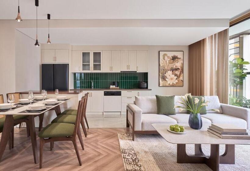 آپارتمان سوپریور 3 خوابه, Epic Tower Swiss Belresidences Hanoi