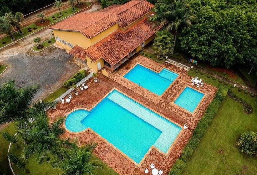 スタンダードスタジオ, Fazenda Em Itapetininga, Paz, Descanso E Piscinas
